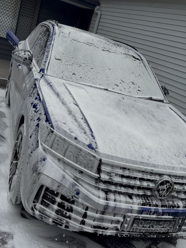 Snow-Foam Wash